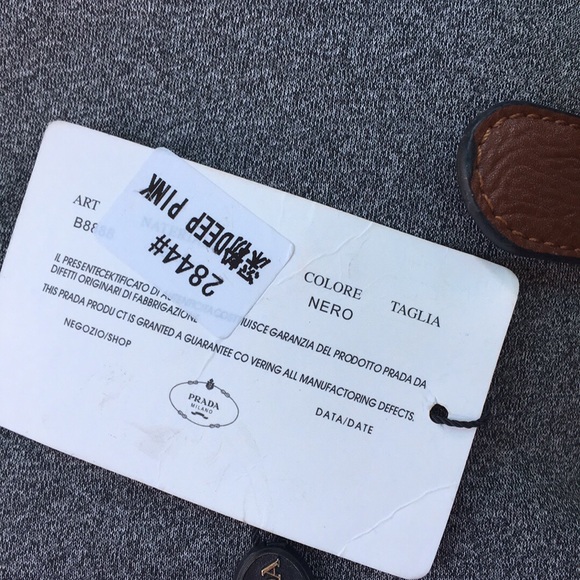 Authentic Prada handbag 2 pc - Picture 7 of 8